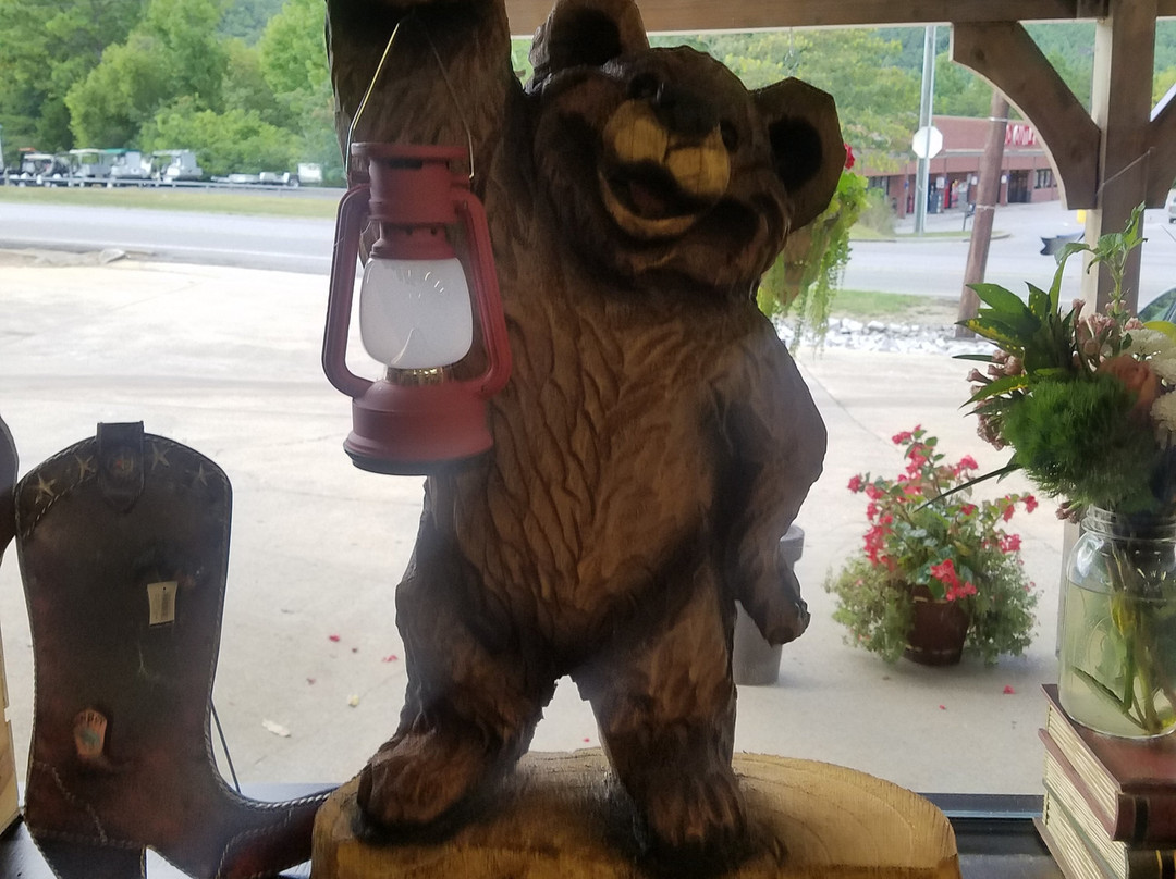 Uncle Lar's Outpost-Trenton必去景点