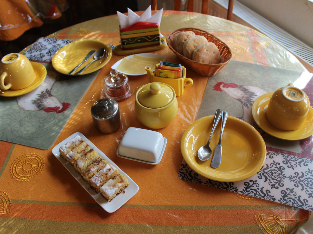 艾尼尔旅馆主图