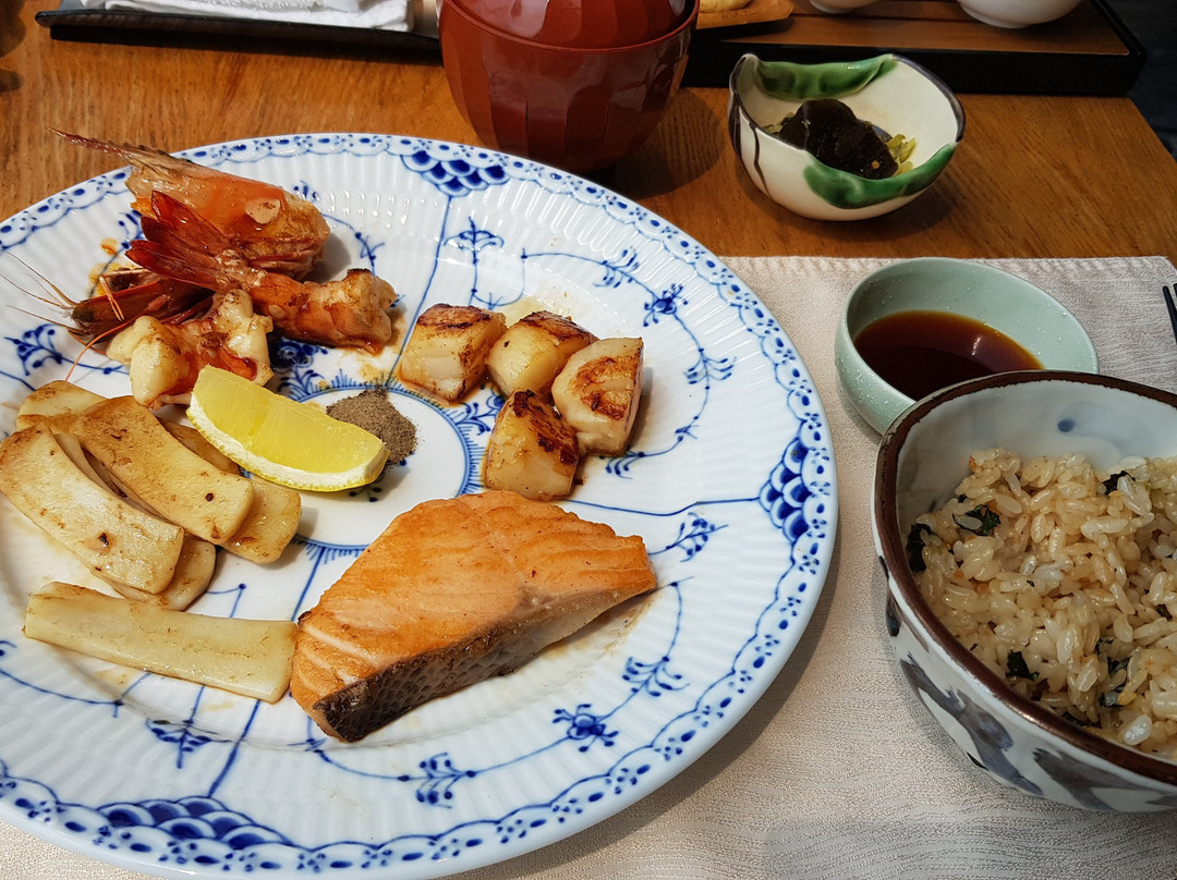 滩万日本料理(香格里拉店)