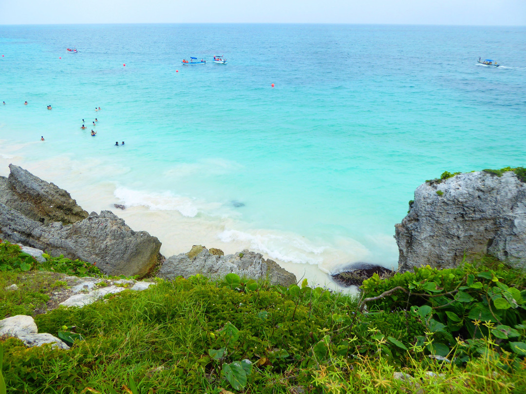 Mayan Beach景点图片