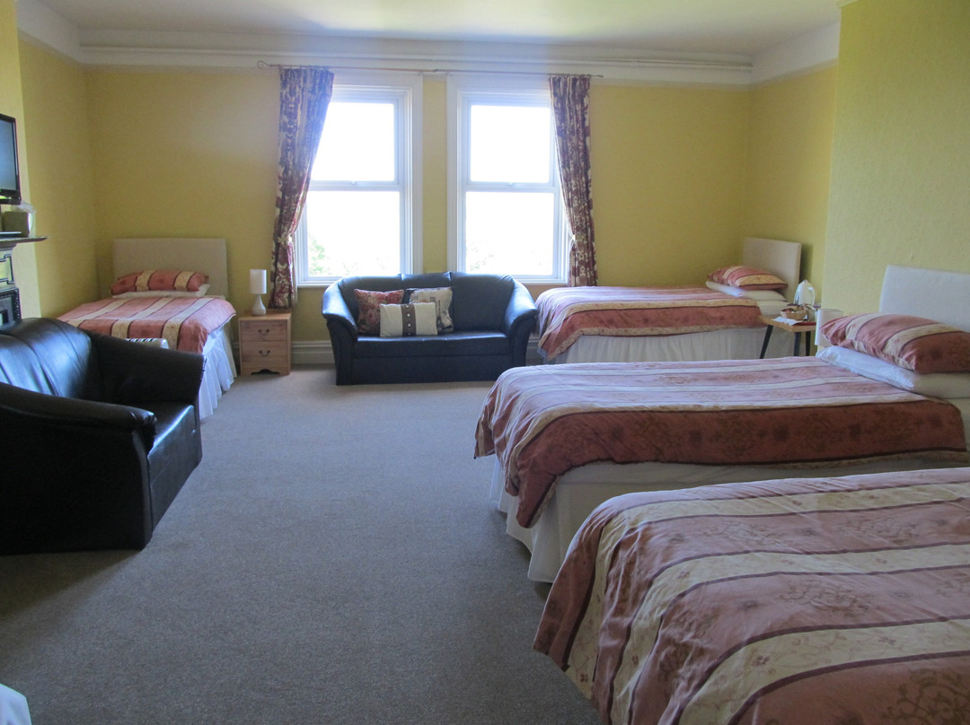 Highland Moors Guest House主图