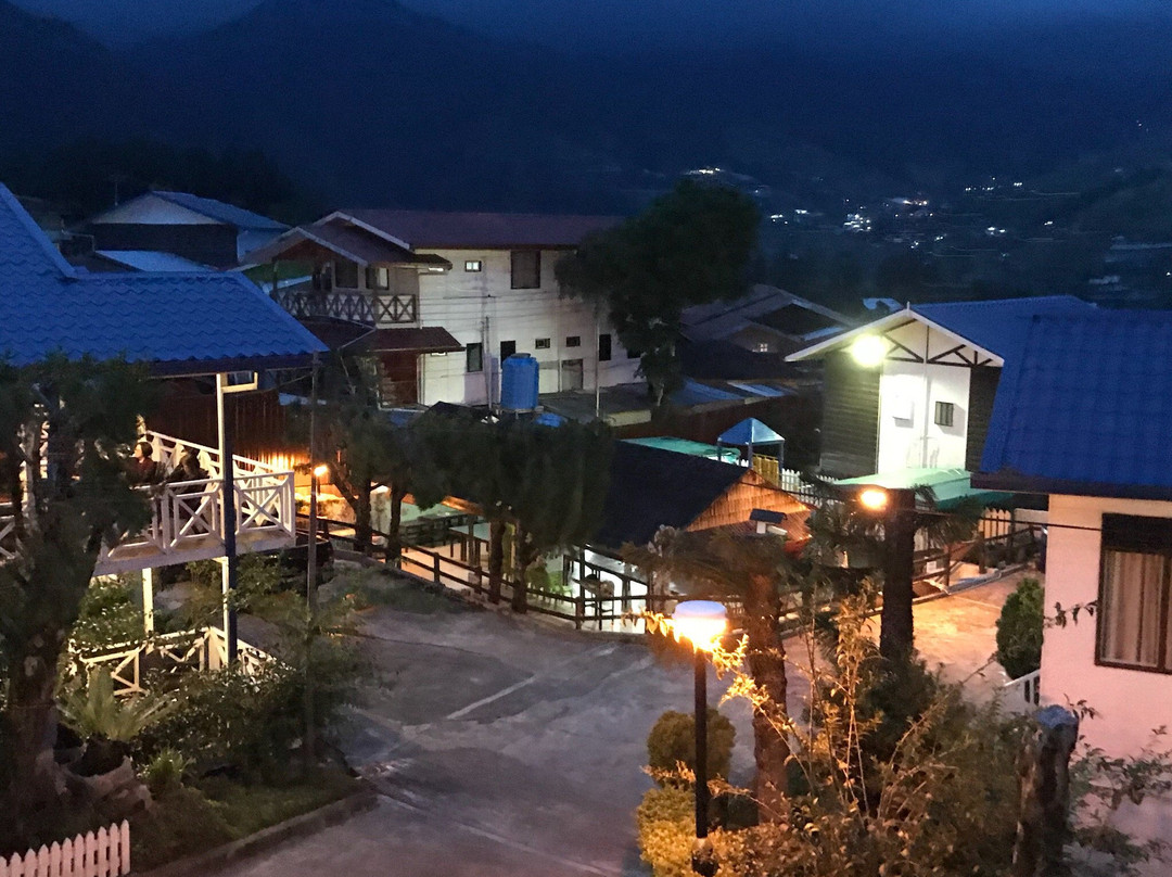京那巴鲁松度假村主图