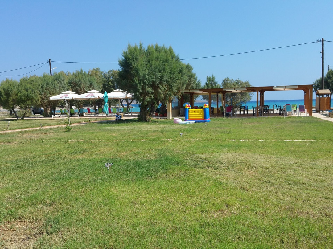 Lastros餐馆和美食-Tholos Beach