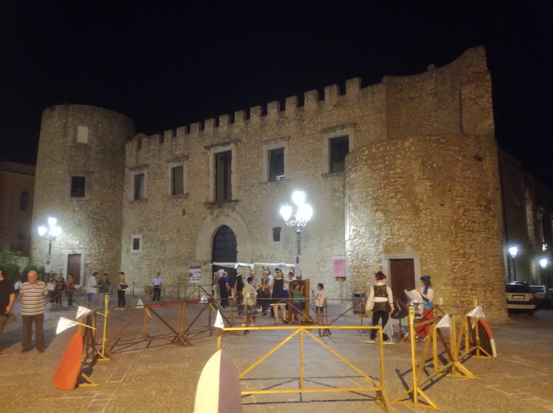 Museo Farmacia di Roccavaldina-Roccavaldina必去景点