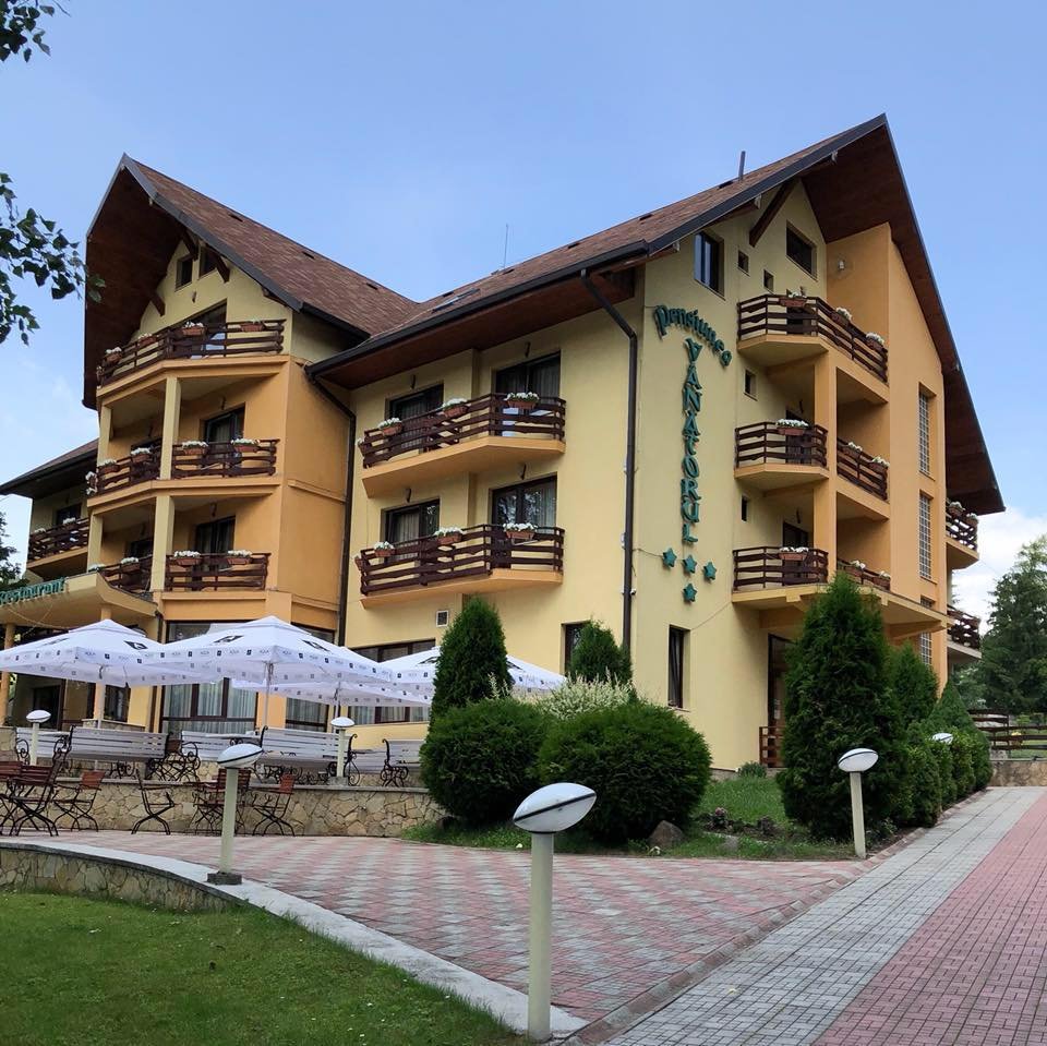 Pension Vanatorul-官方