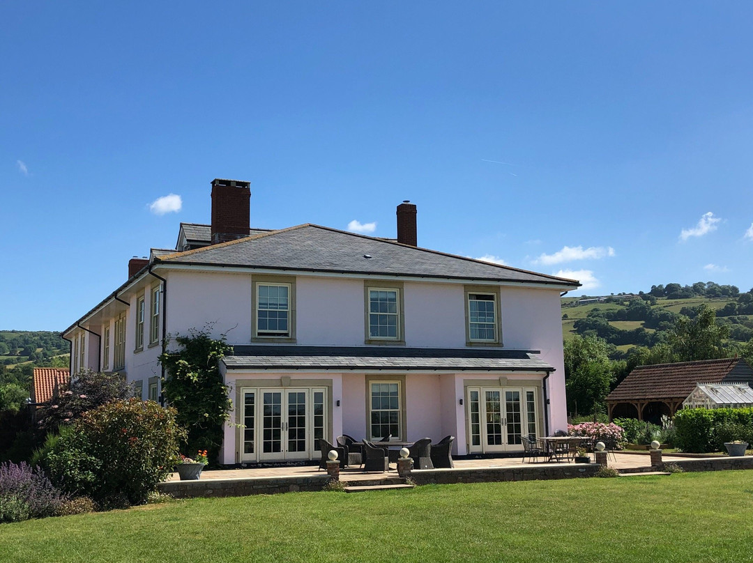 Nyland Manor & The Stables主图