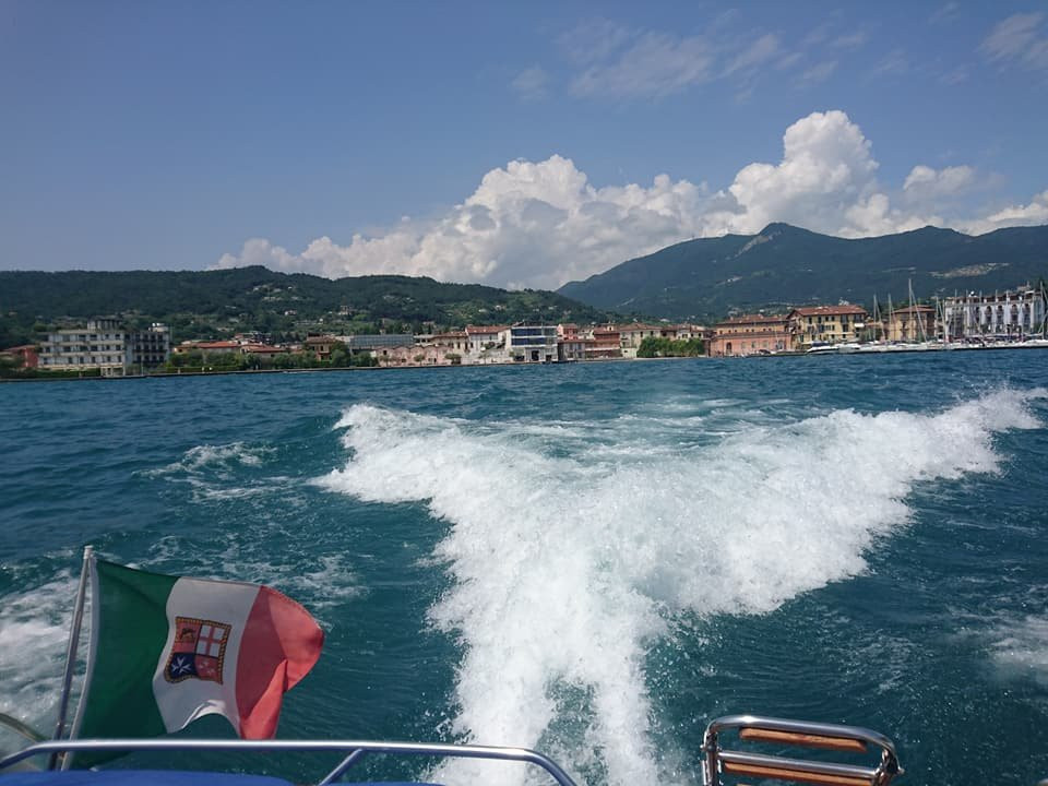 Taxi Boat Salo景点图片