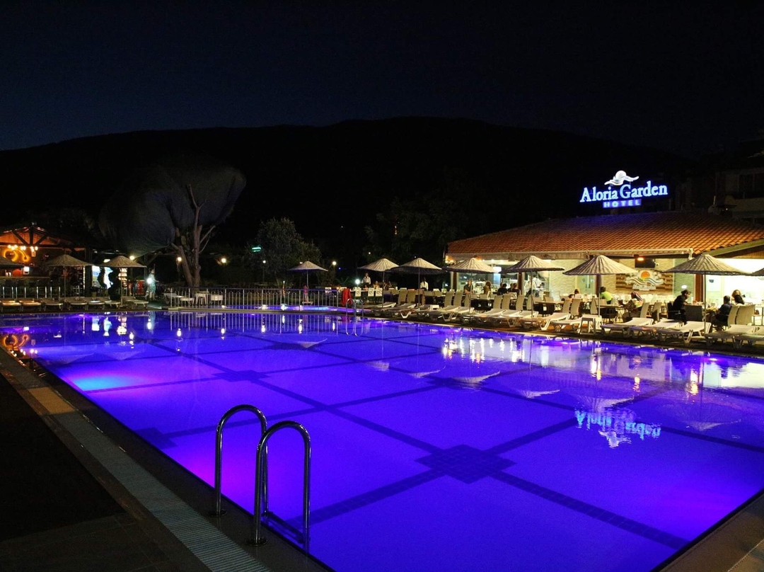 Aloria Garden Hotel主图