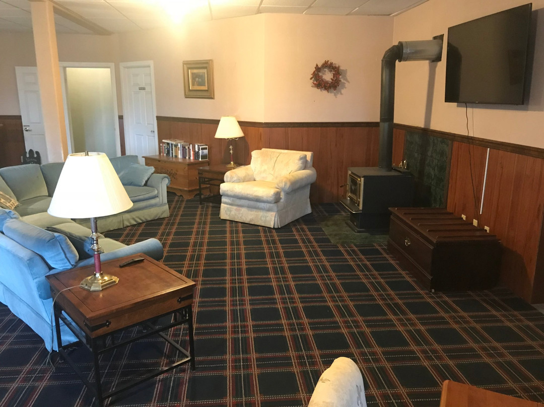 Longhouse Manor Bed & Breakfast主图