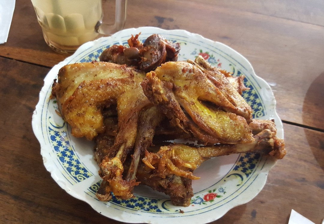 Ayam Goreng Kampung Mbak Nana