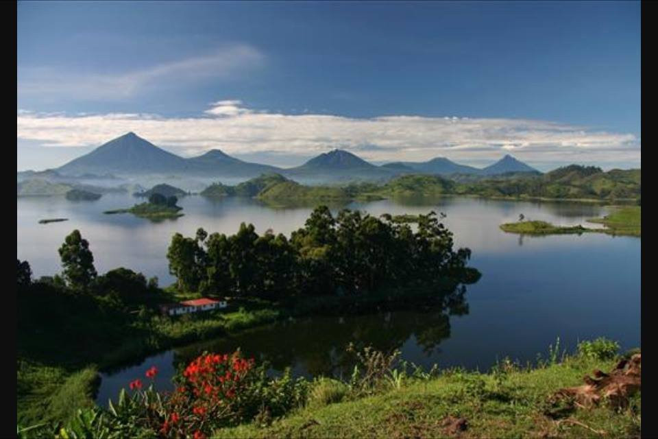 Mutanda Lake Resort
