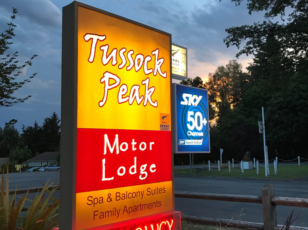 Tussock Peak Lodge主图