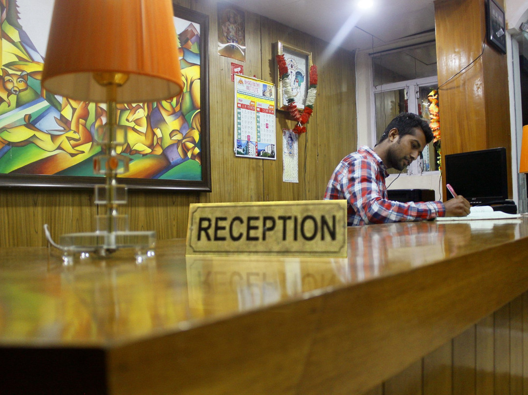 Hotel Himshikhar主图