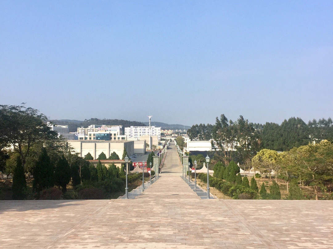 东山战斗烈士陵园景点图片