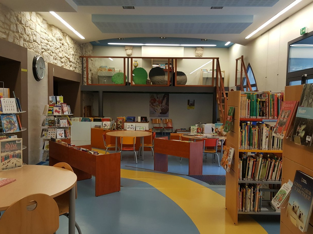 Bibliothèque Municipale-Souillac必去景点
