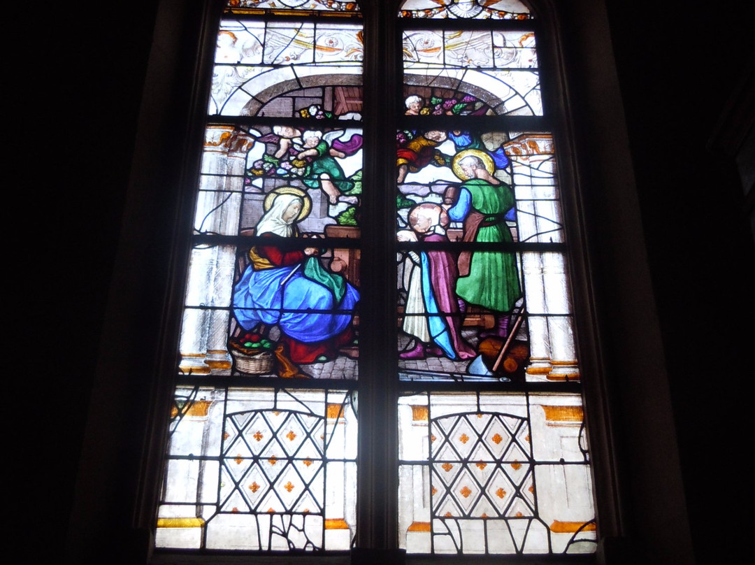 Eglise Saint-Pierre et Saint-Paul景点图片