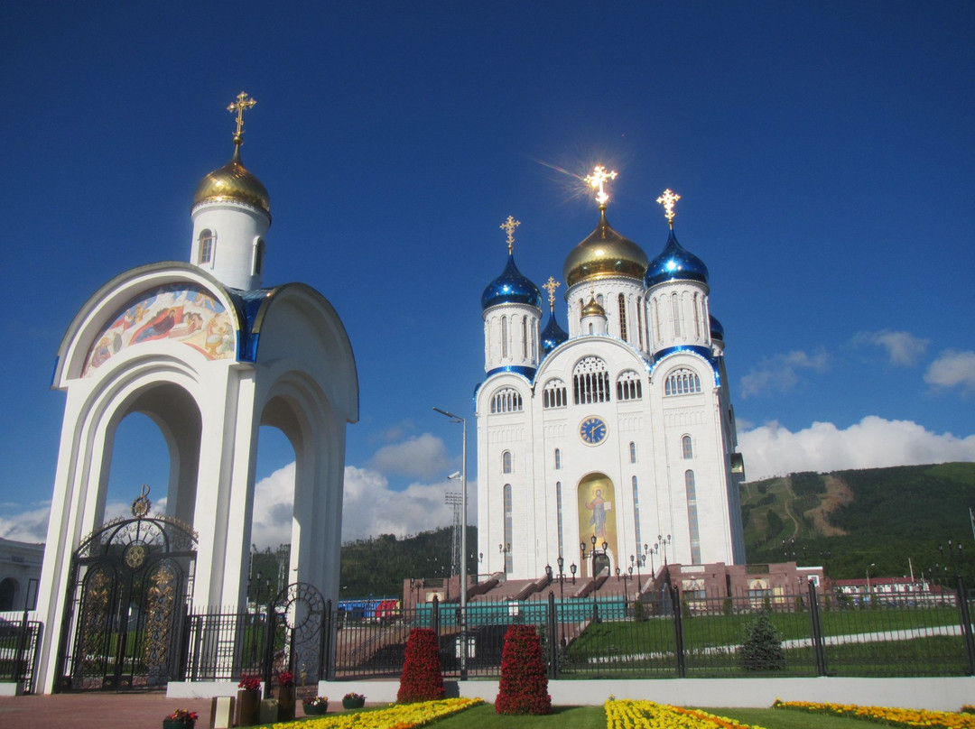 Cathedral of The Nativity景点图片