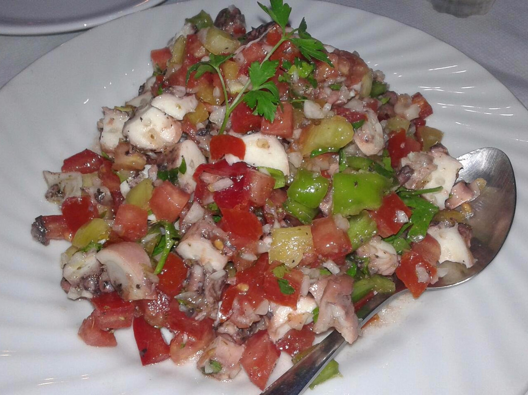 Skala餐馆和美食-Chiliomodi