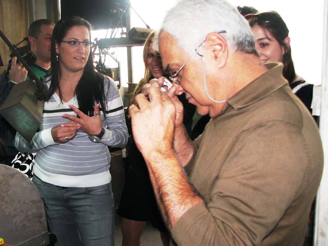 Guided tours to the diamond bourse district-拉马干必去景点