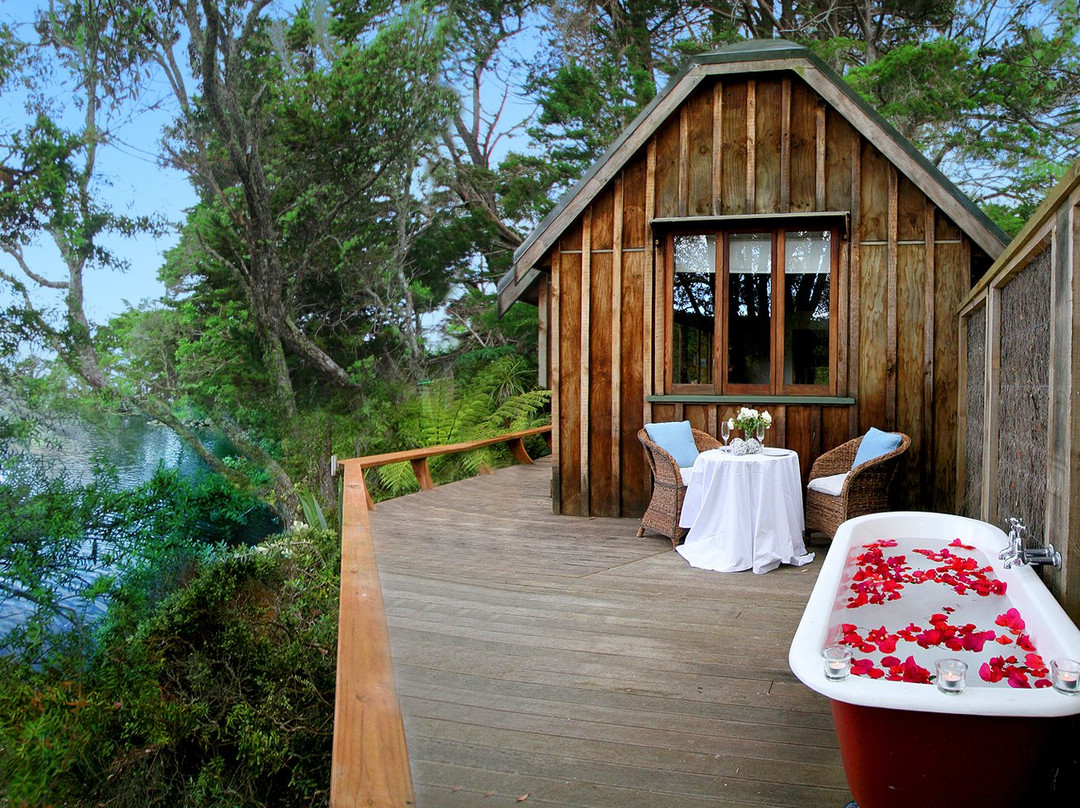 Magic Cottages at Takou River