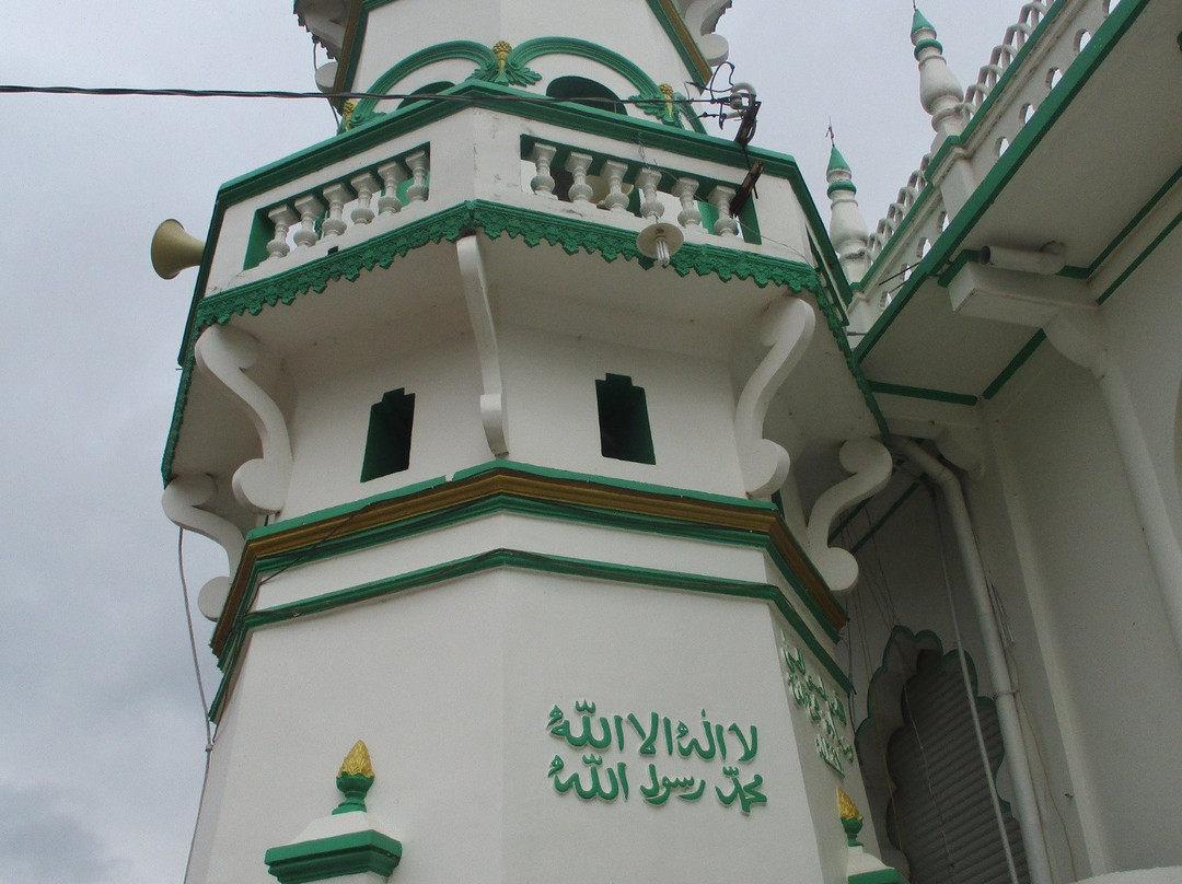 Mosque Jamiul Azhar-朱笃必去景点