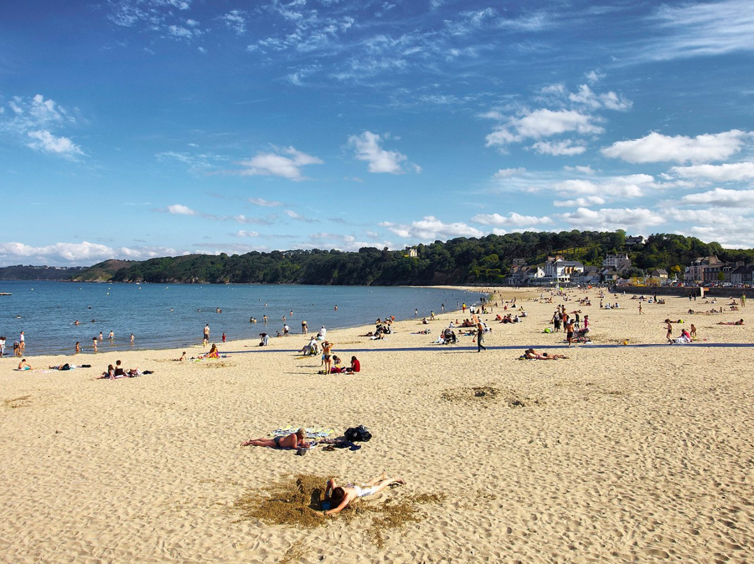 Plage De La Banche景点图片