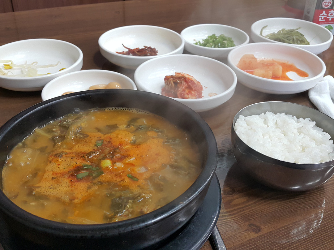 南原市餐馆和美食-Hyeon Sikdang