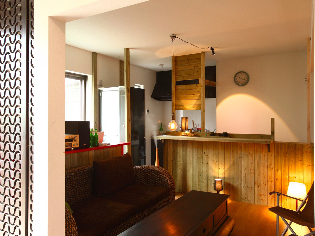 Shonan Enoshima Guesthouse Indy