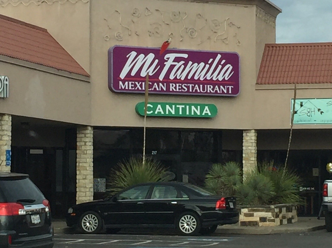 Stephenville餐馆和美食-Mi Familia Mexican Restaurant & Cantina