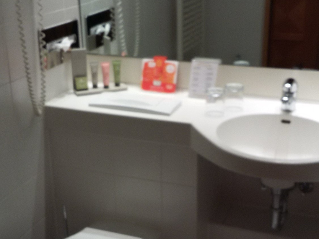 灵登霍夫餐厅&高尔夫酒店主图