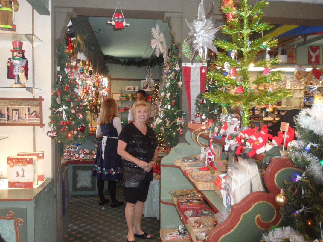 Jule Hus-索尔万必去景点