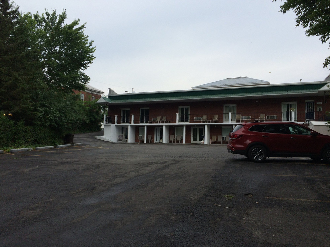 Clothier Inn Motel主图