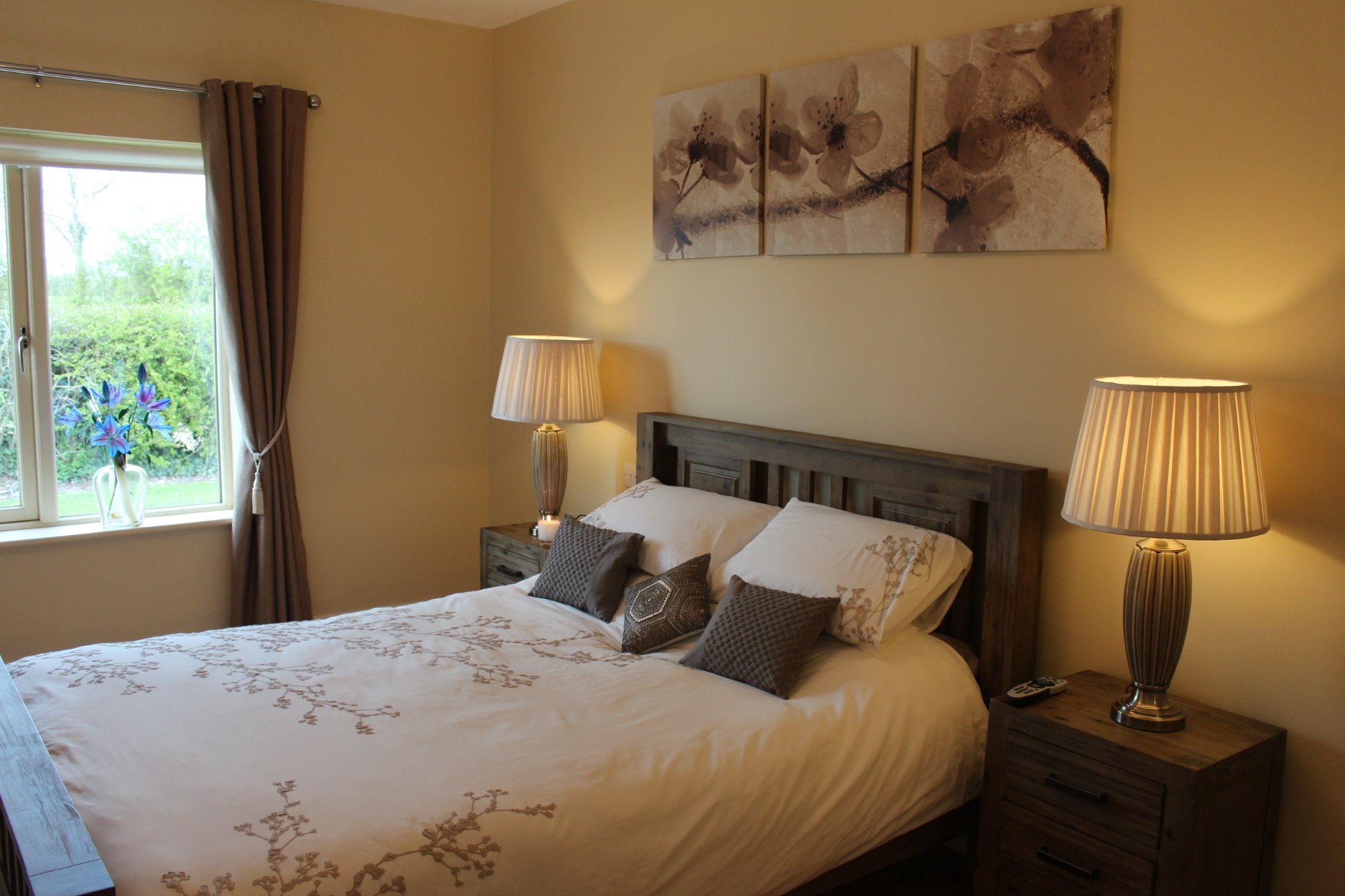 Woodstone Hall-官方
