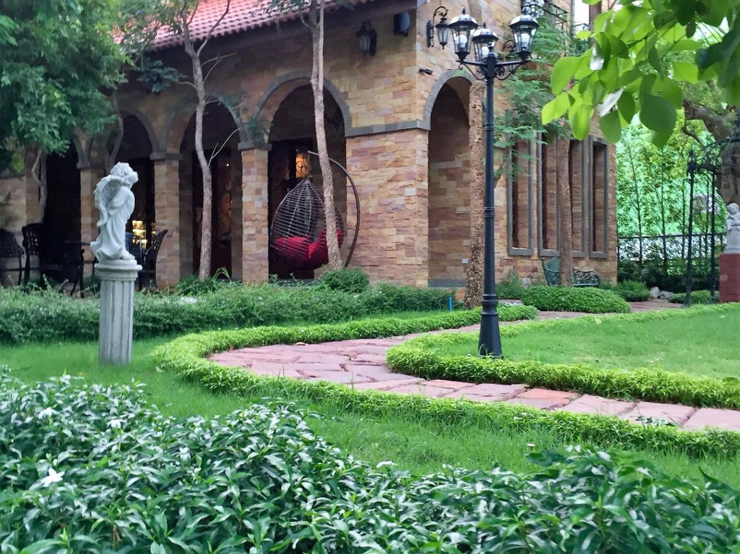 Chateau de Bear Hotel