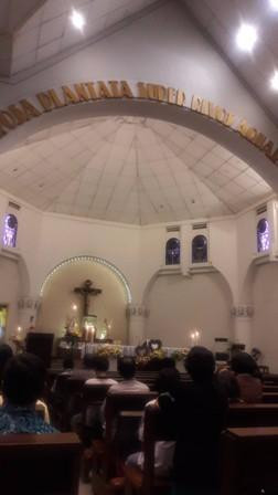 Gereja Santa Perawan Maria Ratu Rosario Suci Randusari - Katedral景点图片