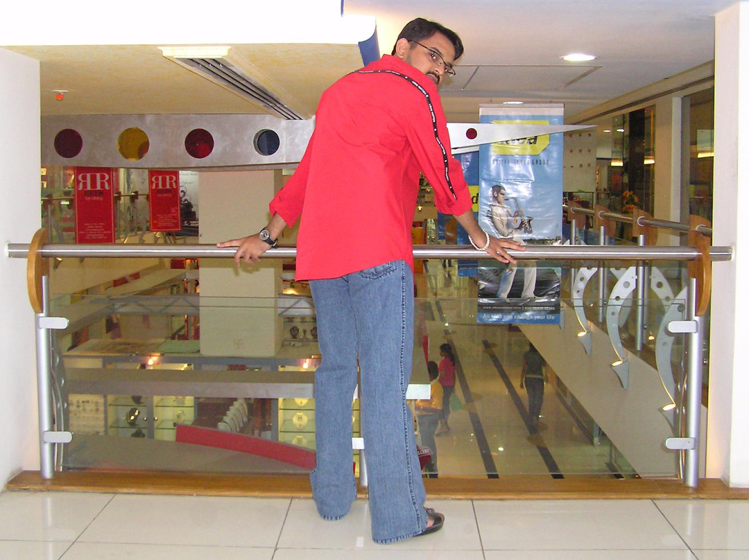 Mgf Metropolitan Mall-斋蒲尔必去景点