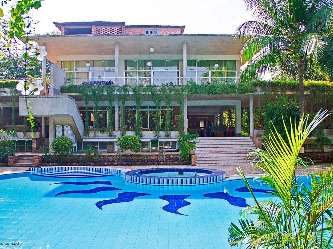 Nokkhottrobari Resort