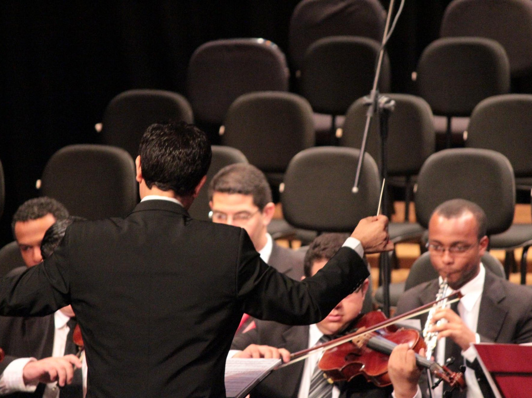 Camillo Fernandez Dinucci Municipal Theater-Botucatu必去景点
