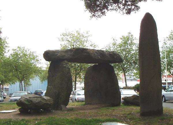 Dolmen des Trois Pierres景点图片