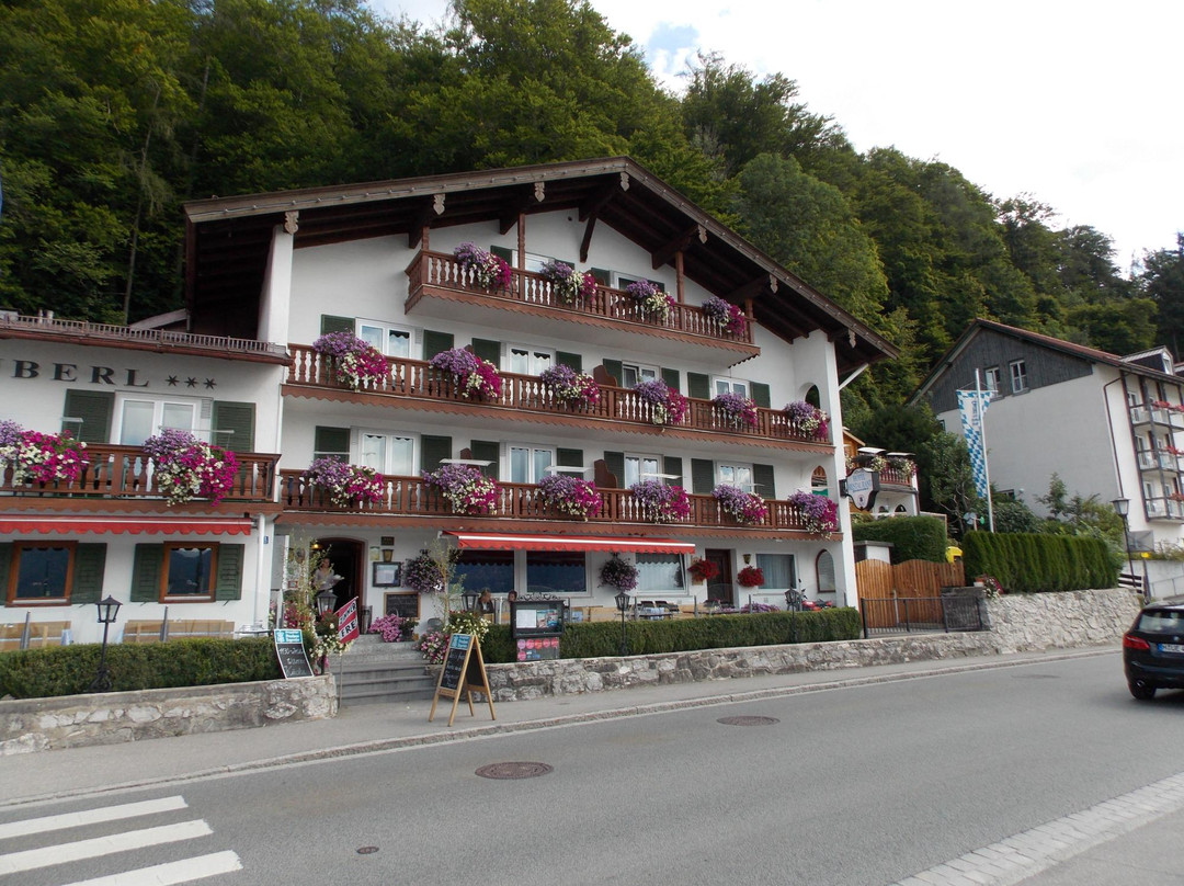 Hotel-Restaurant Fischerstueberl am See