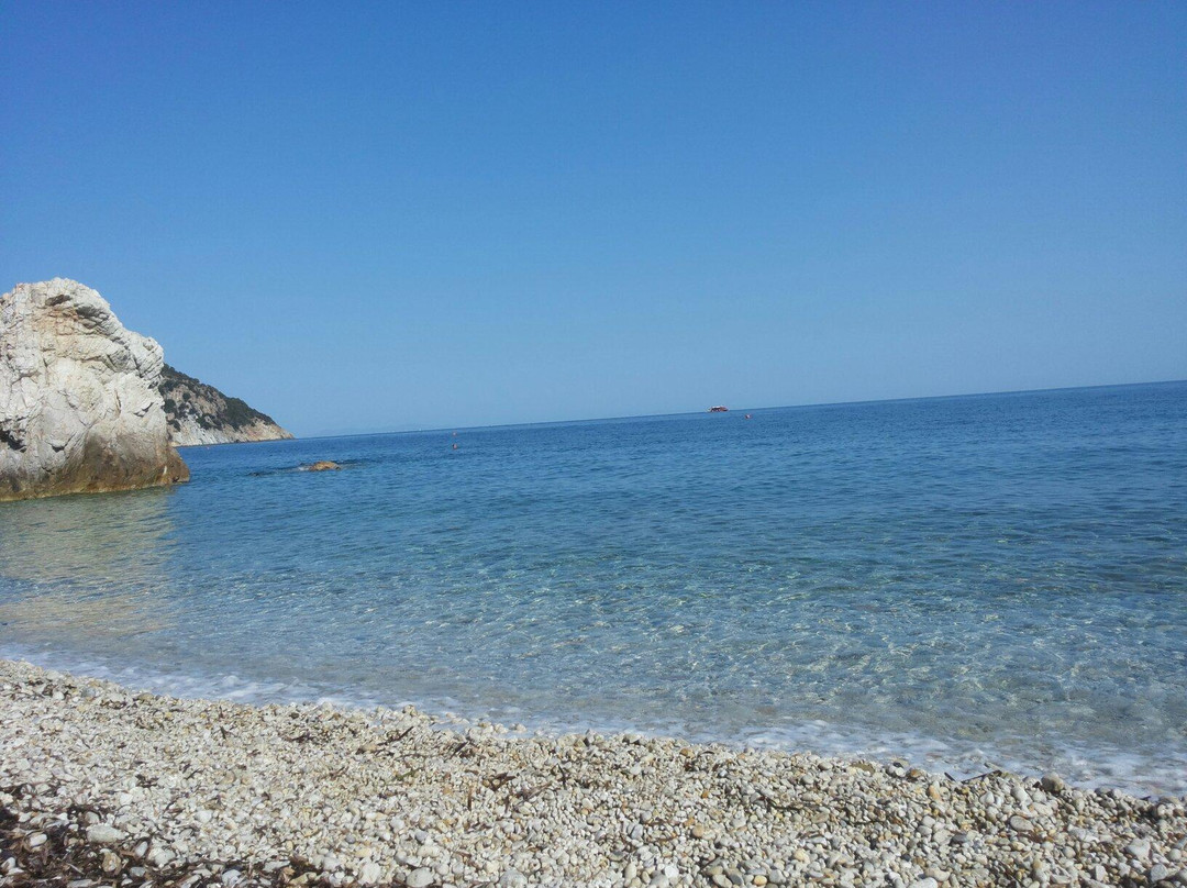 Spiaggia La Sorgente景点图片
