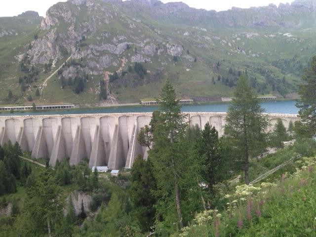Lago di Fedaia景点图片