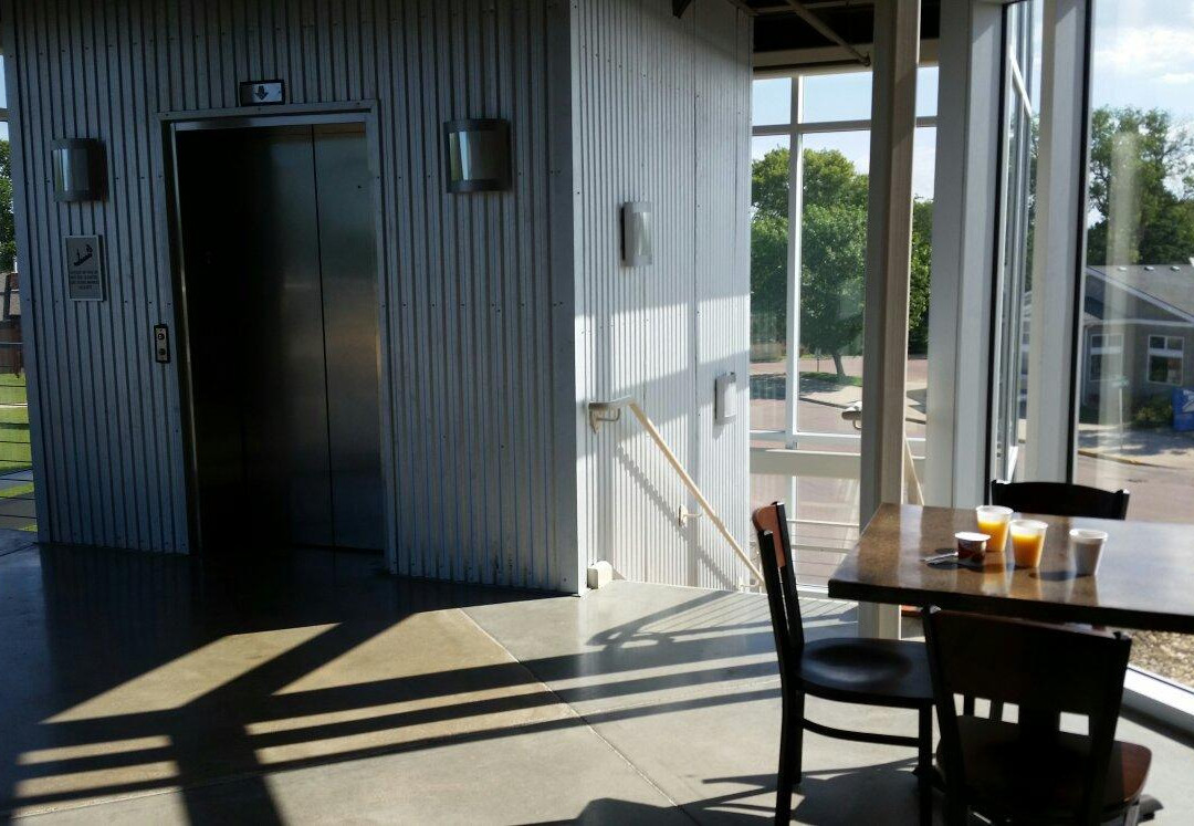 WaterCrest Hotel主图