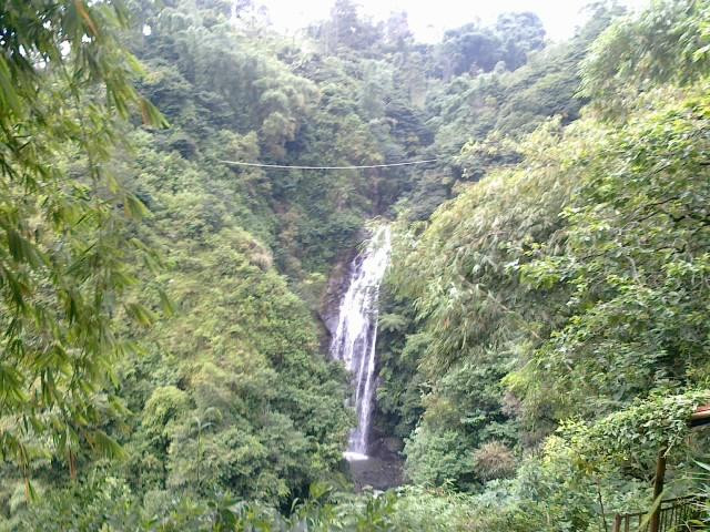 Muara Jaya Waterfall景点图片