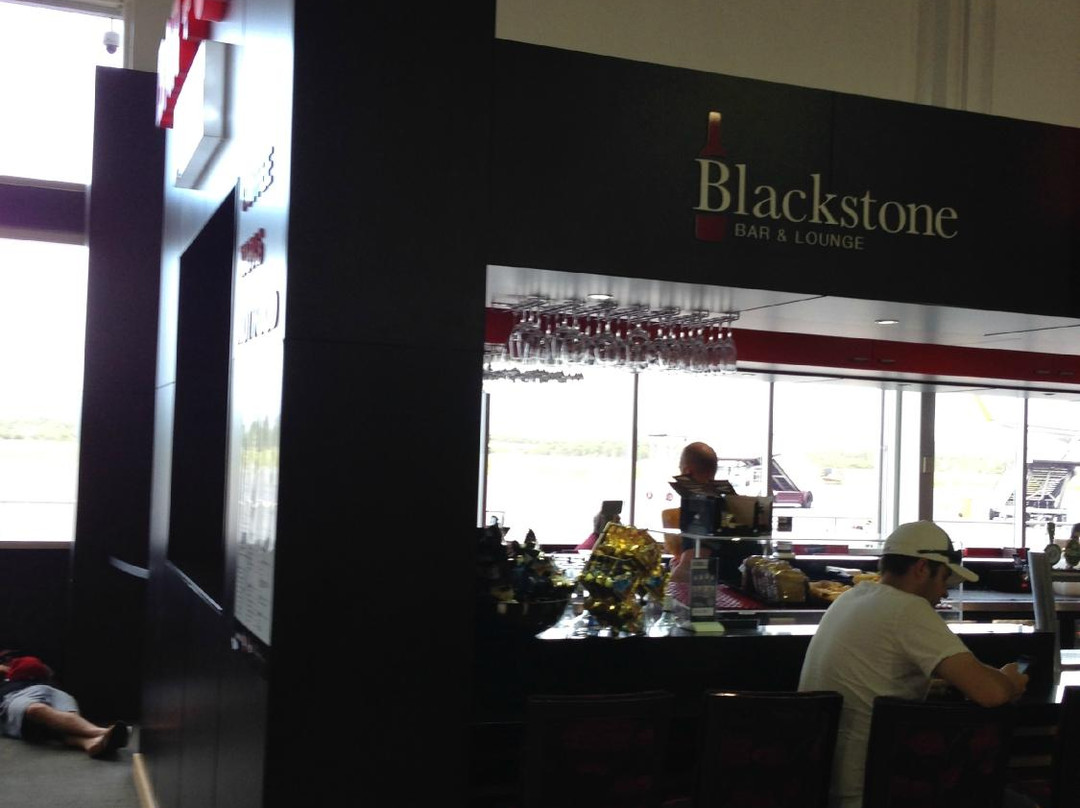 Blackstone Bar and Lounge-冲浪者天堂必去景点