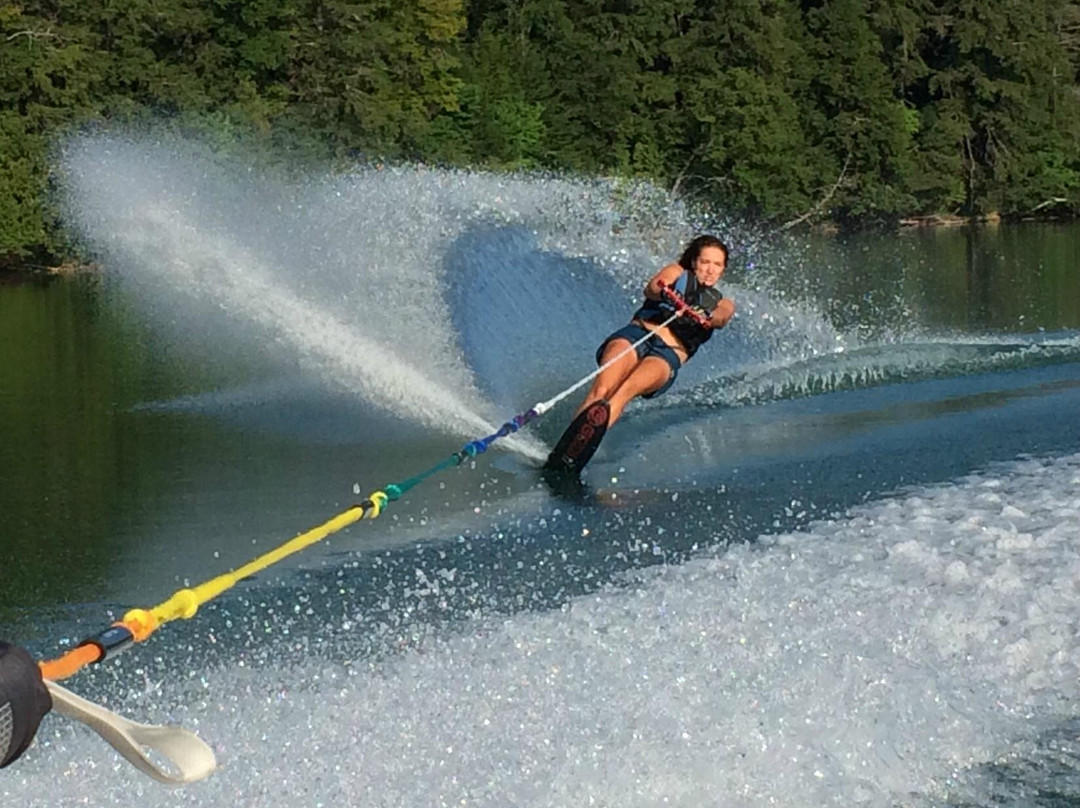 Tommy's Ski and Wake School景点图片