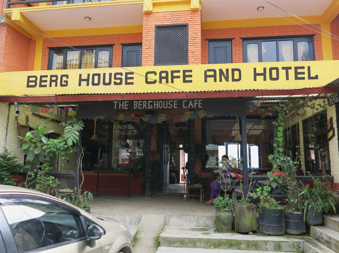纳加阔特餐馆和美食-Berg House Café