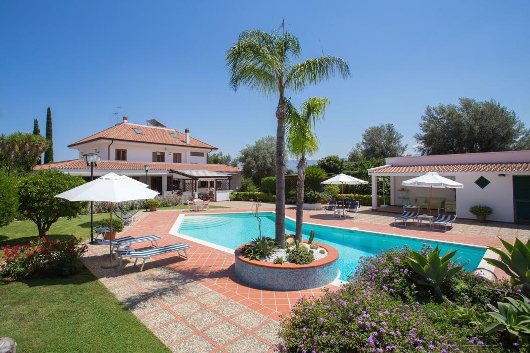 Prizzi酒店住宿-B&B Letto e Caffe