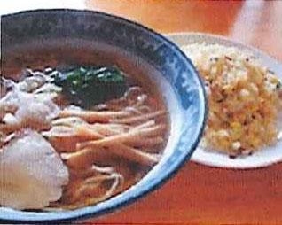 中華料理 栄楽