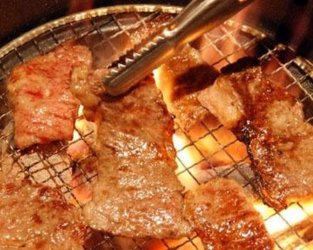 炭火焼肉と韓国料理かんからかん